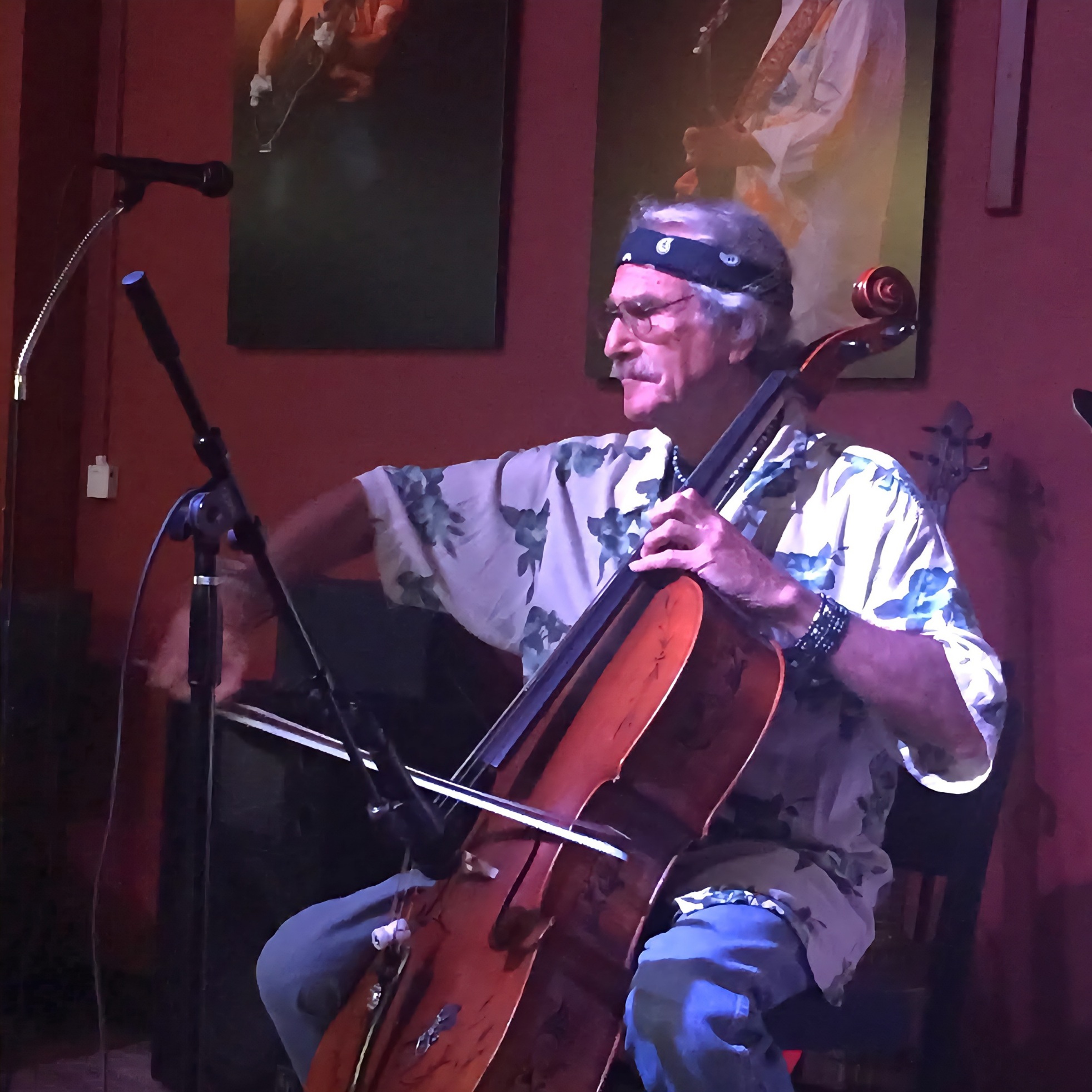 Stephan the Cello Man